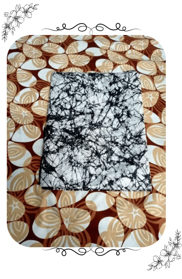 White and Black Designer Cotton Saree – Minimal & Elegant Style - Image 3