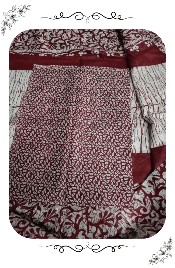 Blouse fabric of red and ceramic white cotton saree