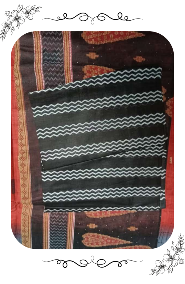 Red Saree with Black Border – Stunning Festive Look - Image 6